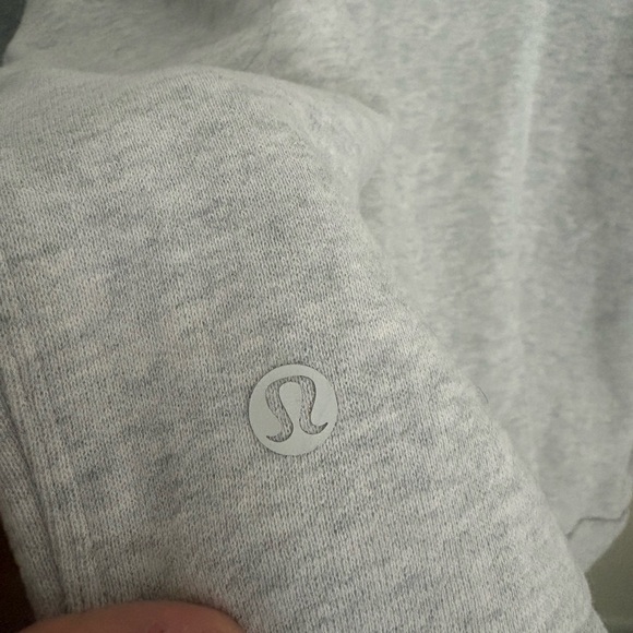 Lululemon Pullover Crew Neck Gray Sweatshirt Graphic Unisex Large EUC - Picture 5 of 6
